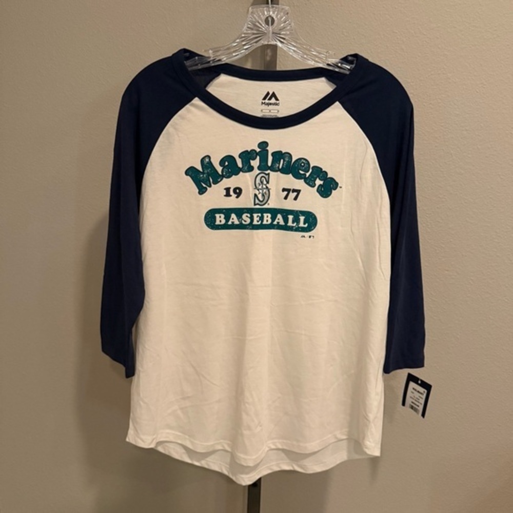 NWT Majestic Seattle Mariners Baseball women’s size medium tshirt